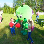 Elabika stroje reklamowe allegro Jabłko Green School