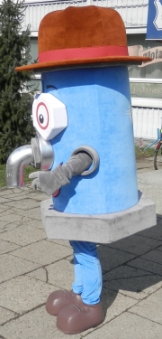 Elabika stroje karnawałowe mascot maskotki Kran WiK Opole